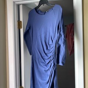 Armani Collezioni Women’s Dress Size 44 US 8.


Size 44 US 8